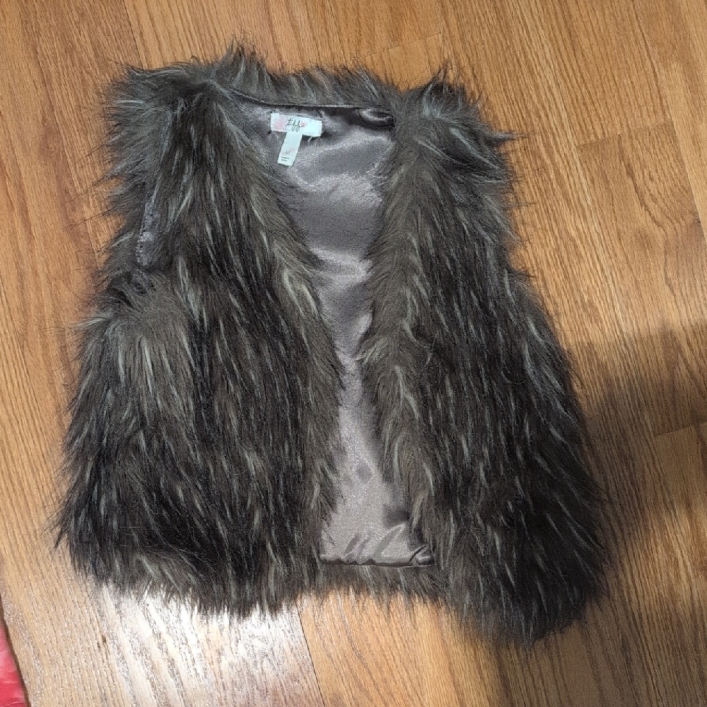 Faux Fur Vest in Gray and Brown